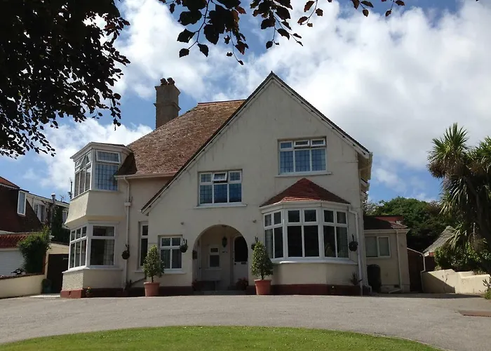 Copper Beech Rooms Newquay 